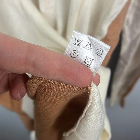 Duffield Lane XL color block longline side slit crewneck sweater - Picture 5 of 8